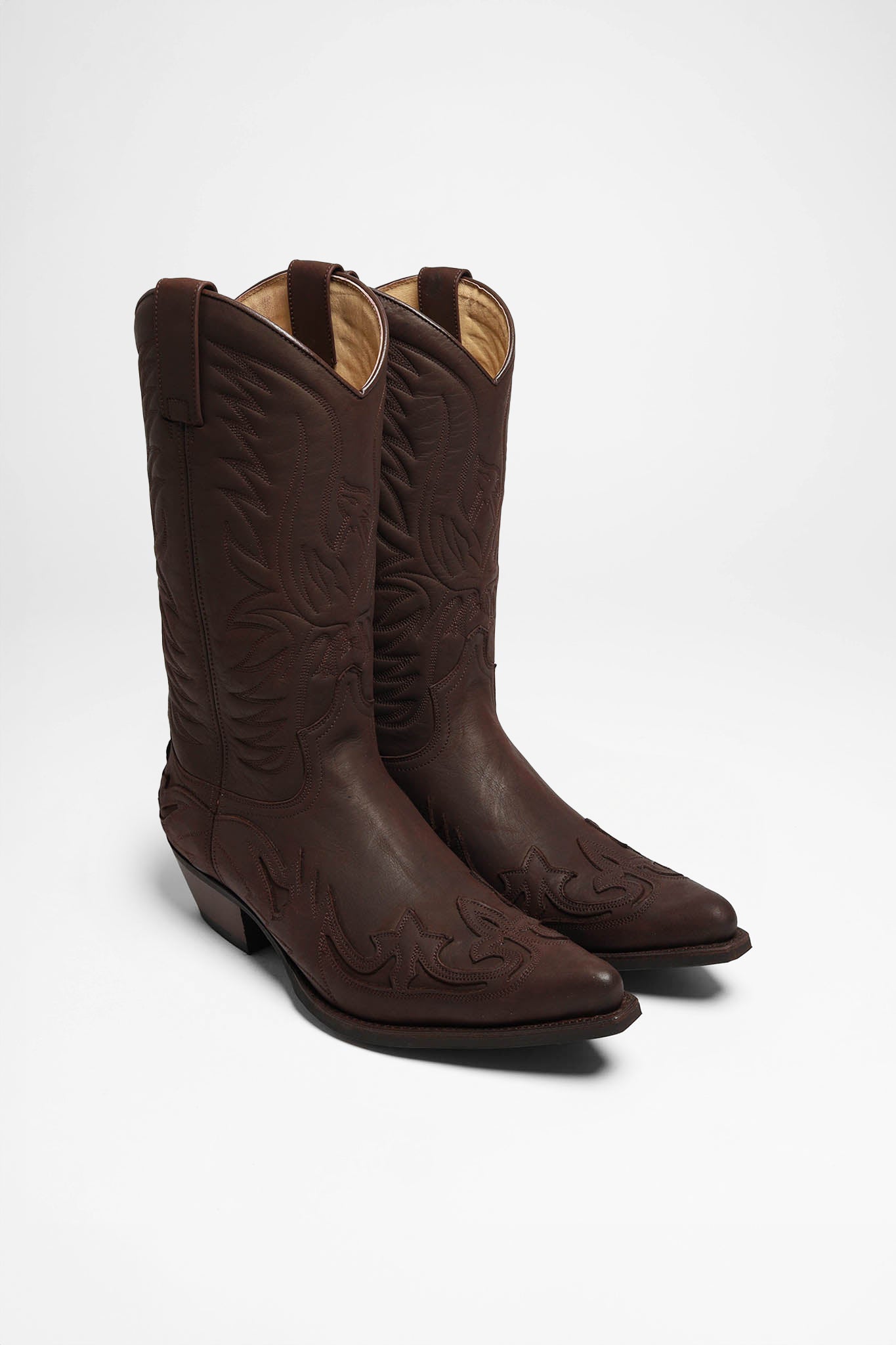 BU1005 Camello