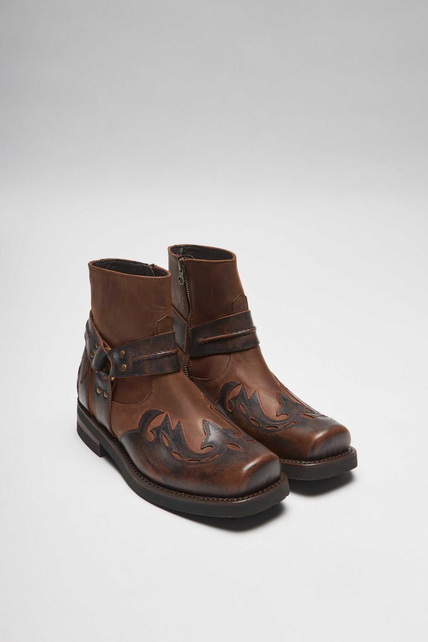 TAURO LOW GOMA Zamora Sadale