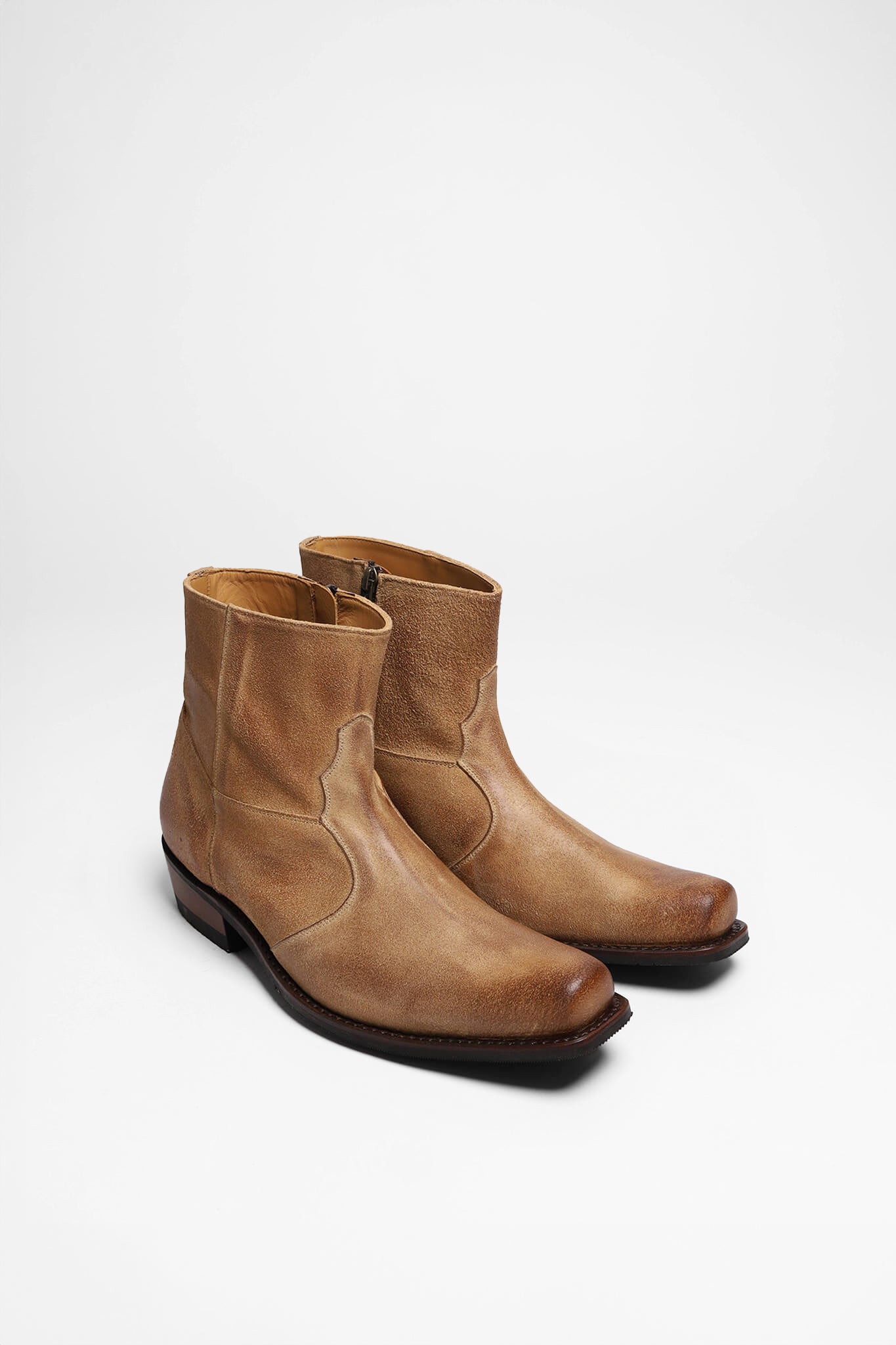 ALVARO GOMA Beige